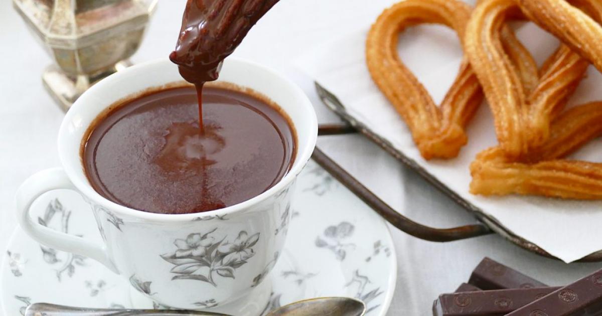 Chocolate a la taza casero | Postres Fáciles y Ricos