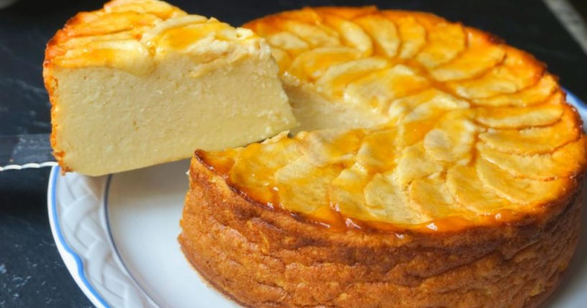 Tarta de manzana fácil y rápida con pocos ingredientes | Postres