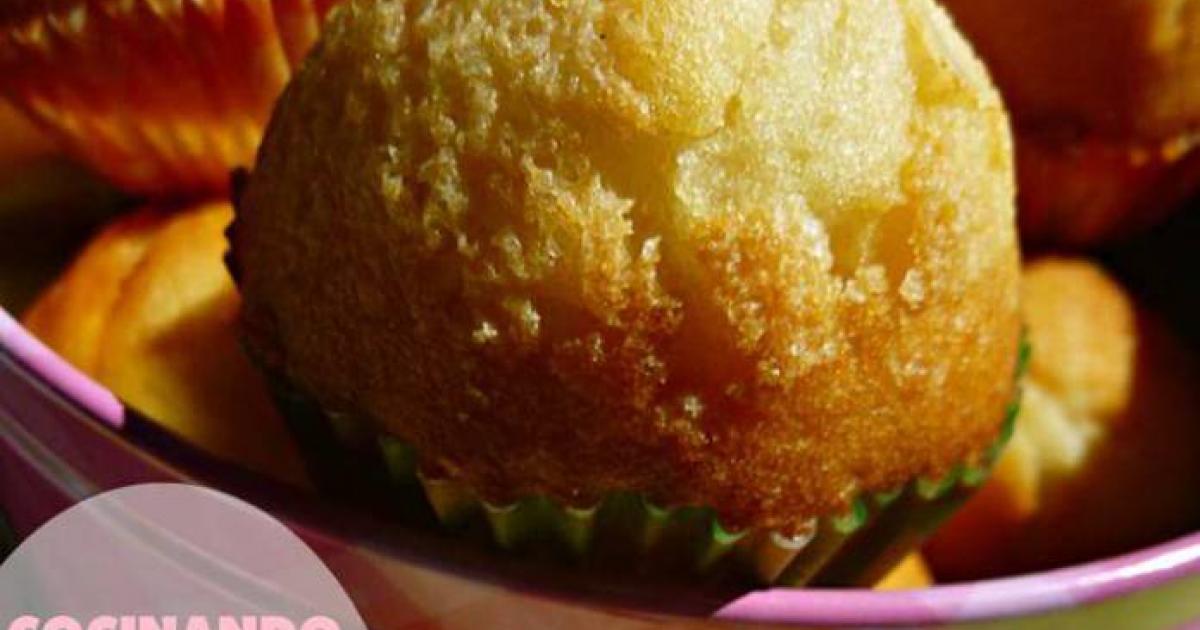 Magdalenas caseras y esponjosas | Postres Fáciles y Ricos
